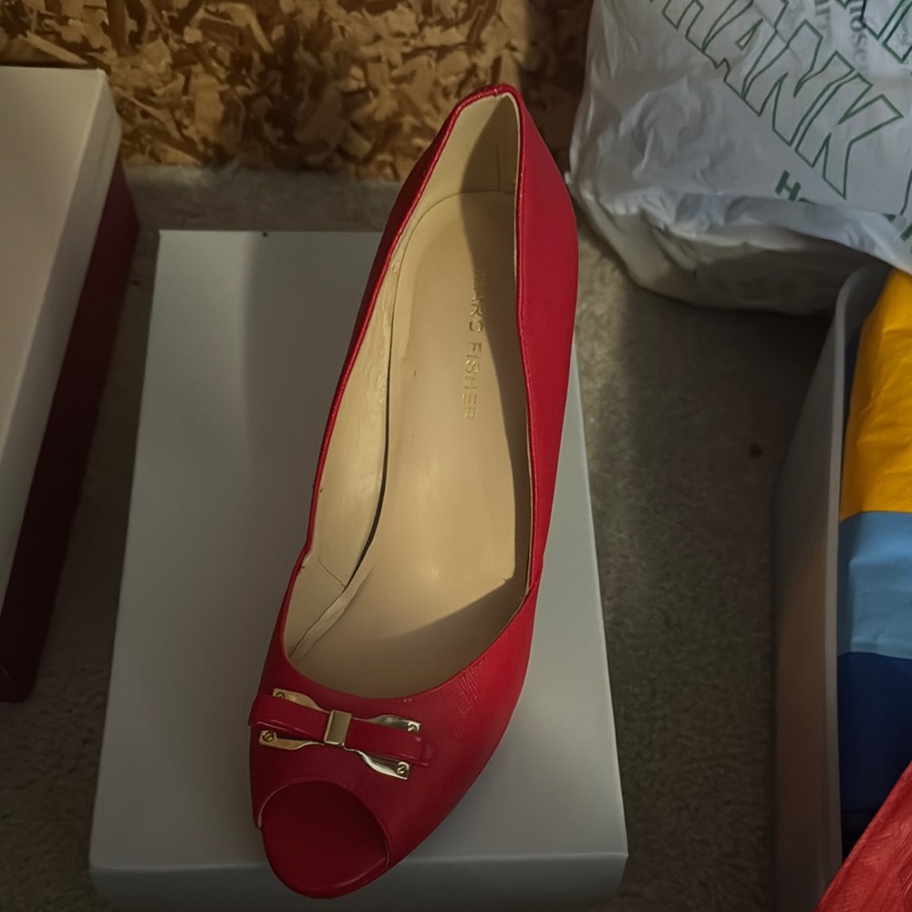 Marc Fisher Red Heels with Elegant Suede Finish